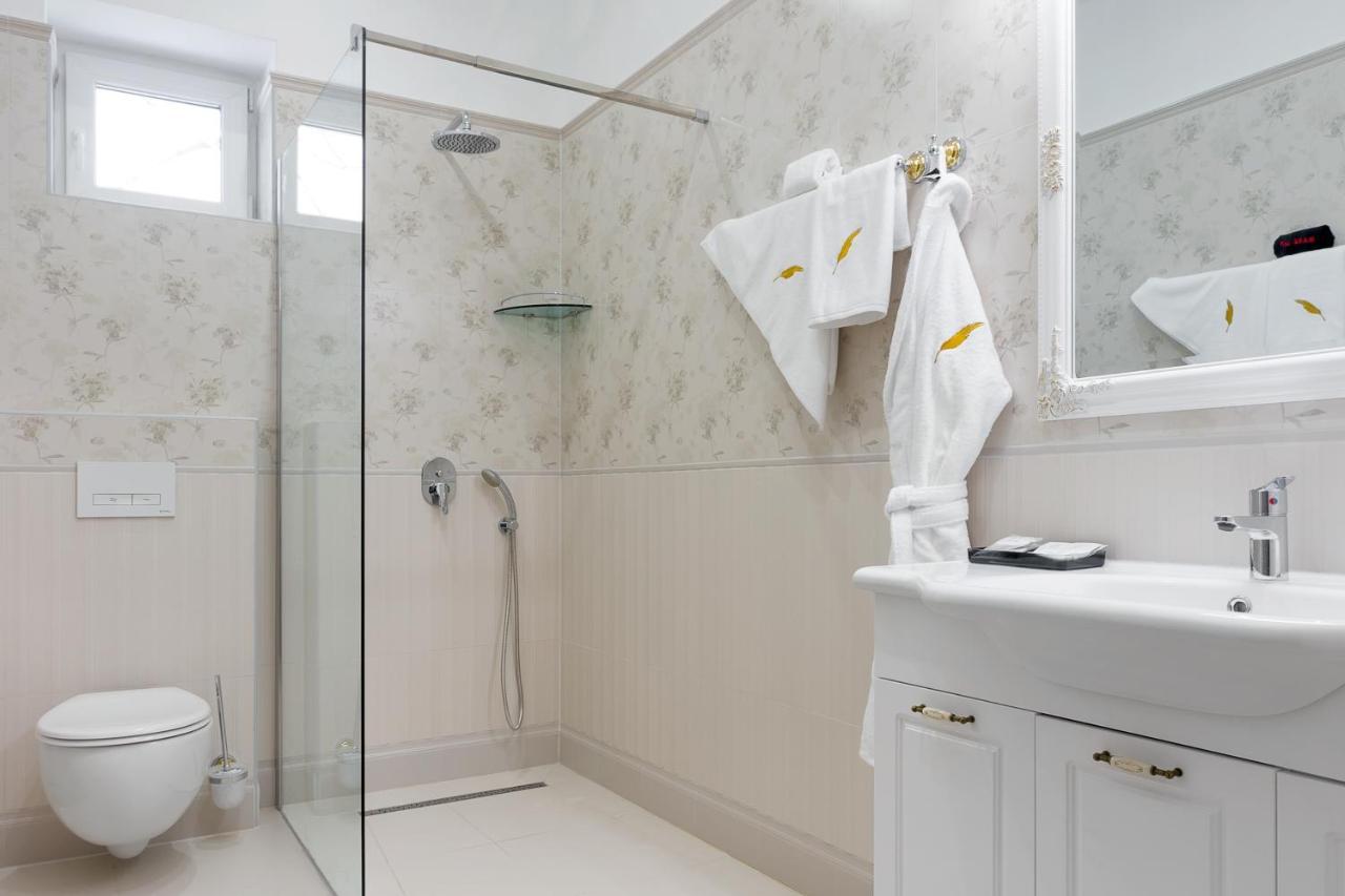 Poroszló Notarius Vendeghaz B&B 외부 사진